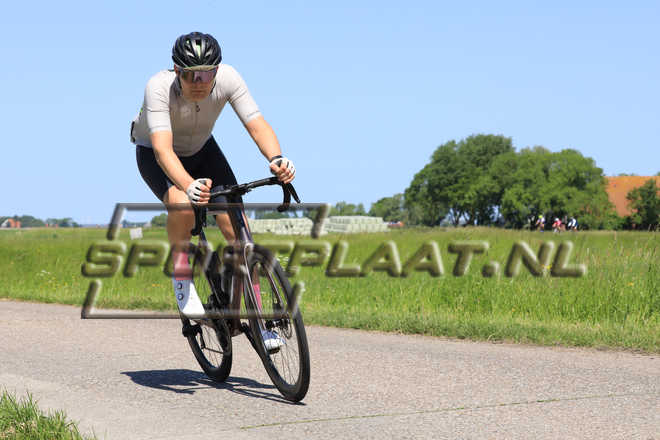 F08176.jpg